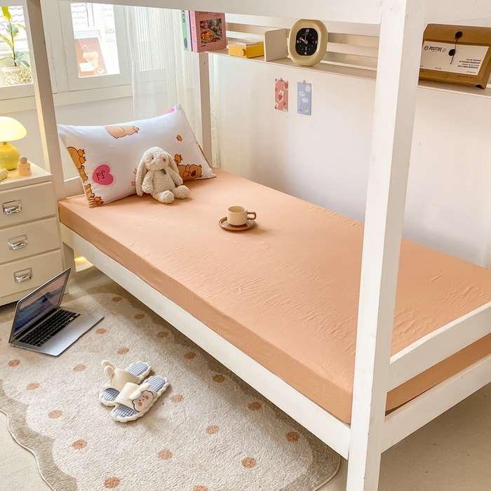 91家纺网 家纺一手货源 找家纺 芷凡家纺 2025新款水洗棉双层纱学生三件套四件套学生宿舍上下铺三件套 萌熊