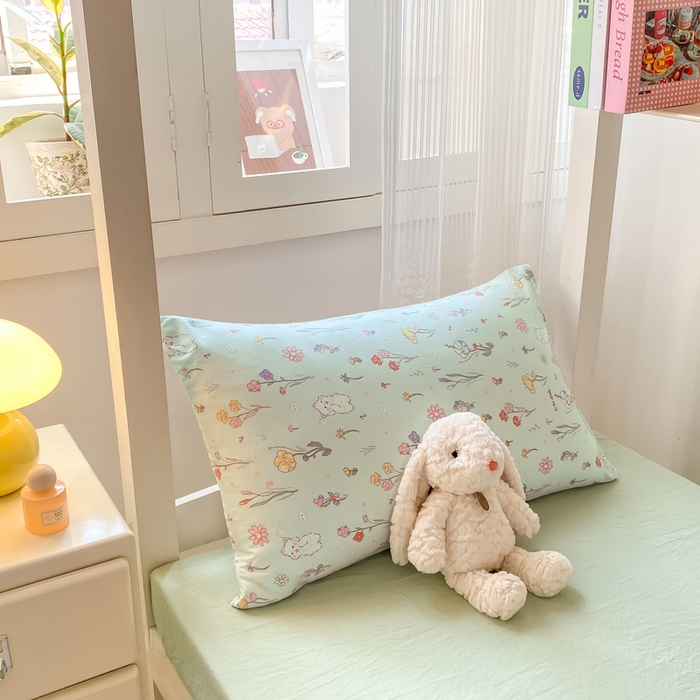 91家纺网 家纺一手货源 找家纺 芷凡家纺 2025新款水洗棉双层纱学生三件套四件套学生宿舍上下铺三件套 缤纷兔