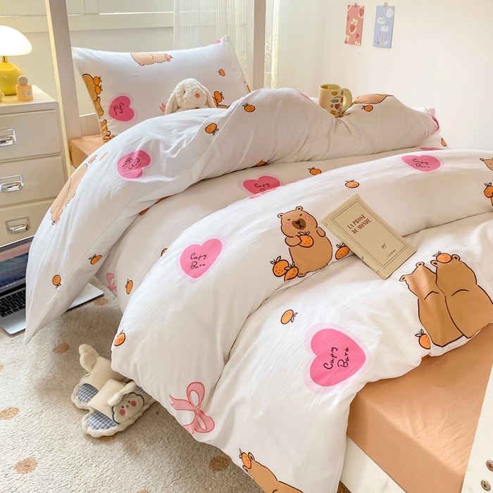 91家纺网 家纺一手货源 找家纺 芷凡家纺 2025新款水洗棉双层纱学生三件套四件套学生宿舍上下铺三件套 萌熊