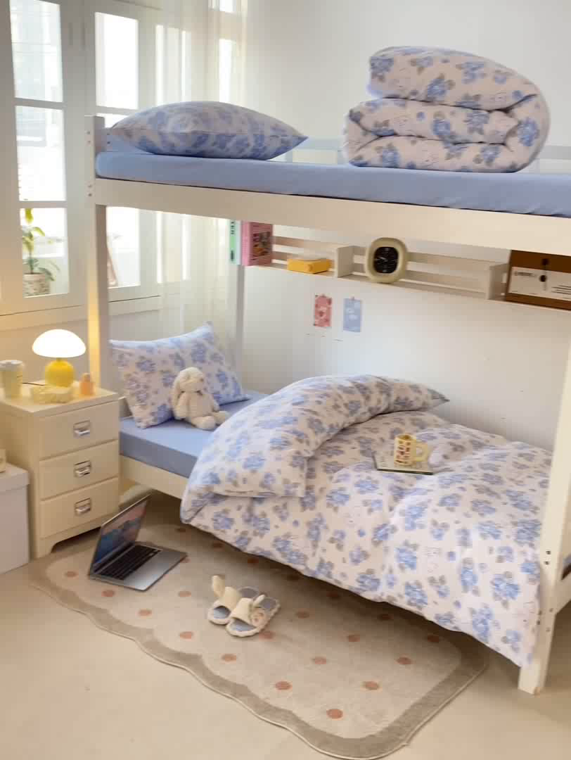 91家纺网 家纺一手货源 找家纺 芷凡家纺 2025新款水洗棉双层纱学生三件套四件套学生宿舍上下铺三件套 兰兰兔