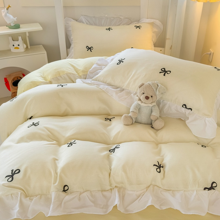 91家纺网 家纺一手货源 找家纺 海岛哥哥 2025新款开学季云柔棉韩式ins减龄花边款卡通四件套-学生款花边款系列（可提供买家秀） 花边款-蝴蝶结米