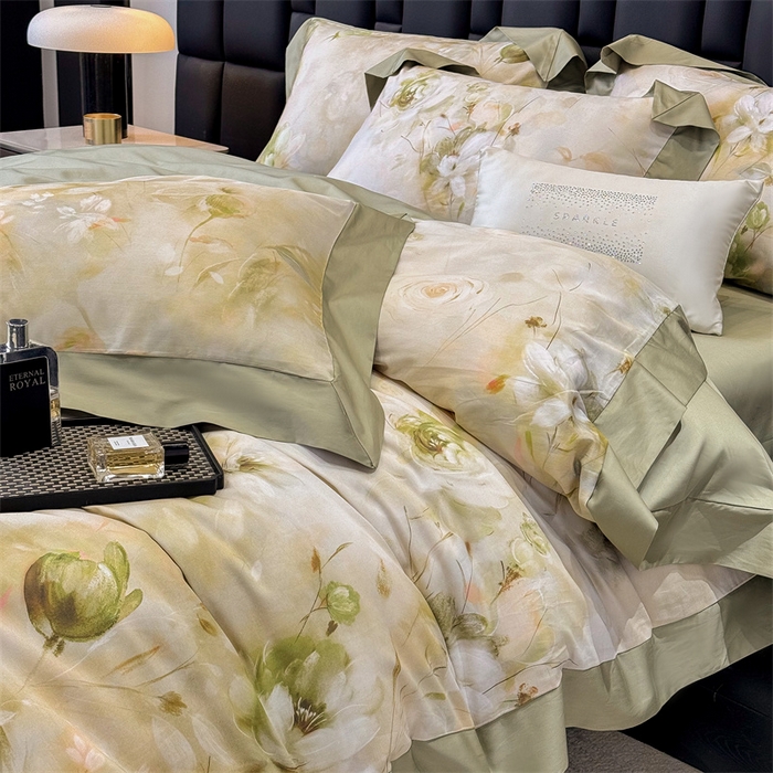 91家纺网 家纺一手货源 找家纺 绒棉世家 2025新款80S贡缎长绒棉拼角工艺数码印花四件套 含羞待放-緑