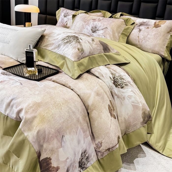 91家纺网 家纺一手货源 找家纺 绒棉世家 2025新款80S贡缎长绒棉拼角工艺数码印花四件套 花色依人-緑