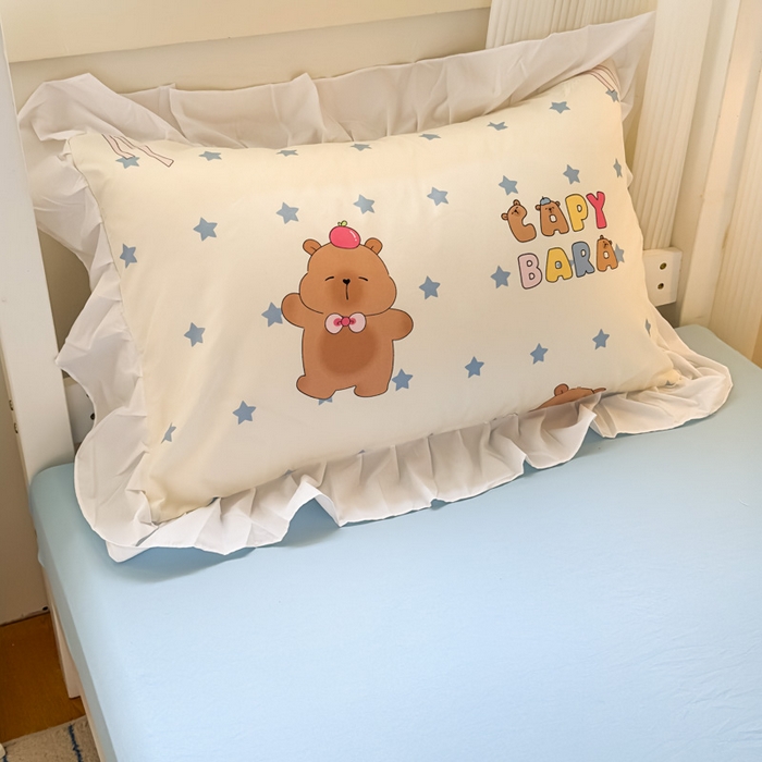 91家纺网 家纺一手货源 找家纺 海岛哥哥 2025新款开学季云柔棉韩式ins减龄花边款卡通四件套-学生款花边款系列（可提供买家秀） 花边款-星星卡皮巴拉