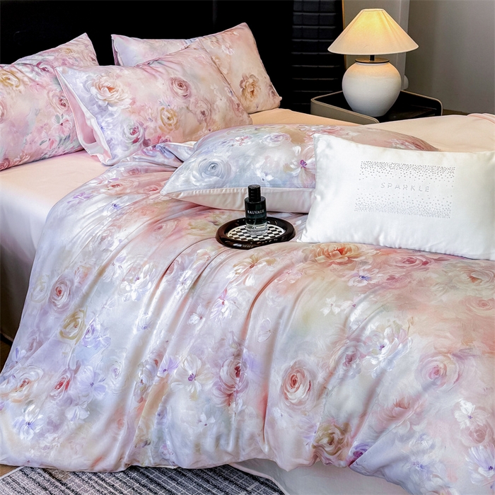 91家纺网 家纺一手货源 找家纺 绒棉世家 2025新款60贡缎数码印花长绒棉全棉四件套 凡花