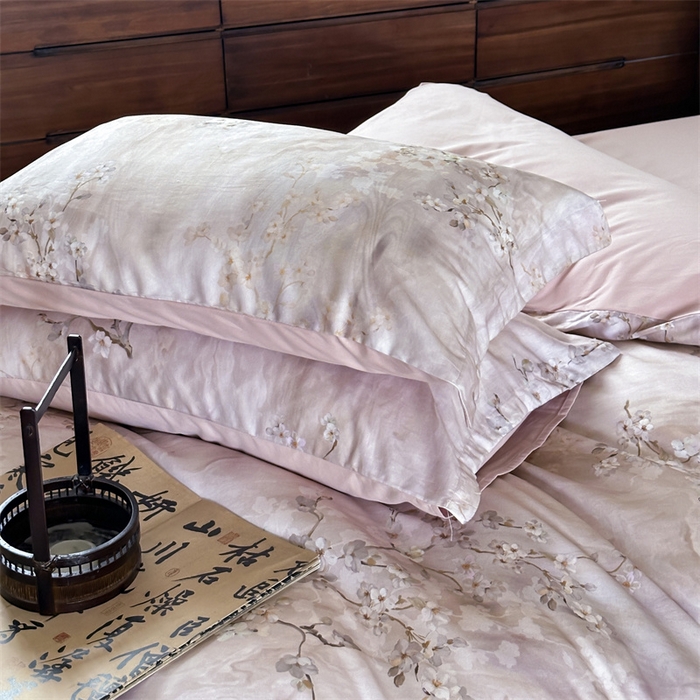 91家纺网 家纺一手货源 找家纺 绒棉世家 2025新款60贡缎数码印花长绒棉全棉四件套 倾城花恋