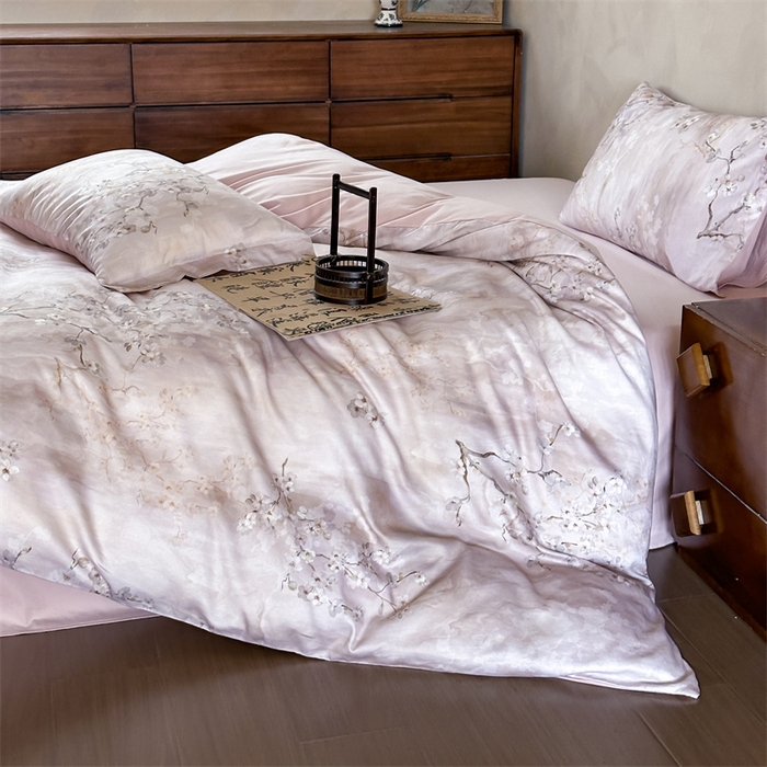 91家纺网 家纺一手货源 找家纺 绒棉世家 2025新款60贡缎数码印花长绒棉全棉四件套 倾城花恋