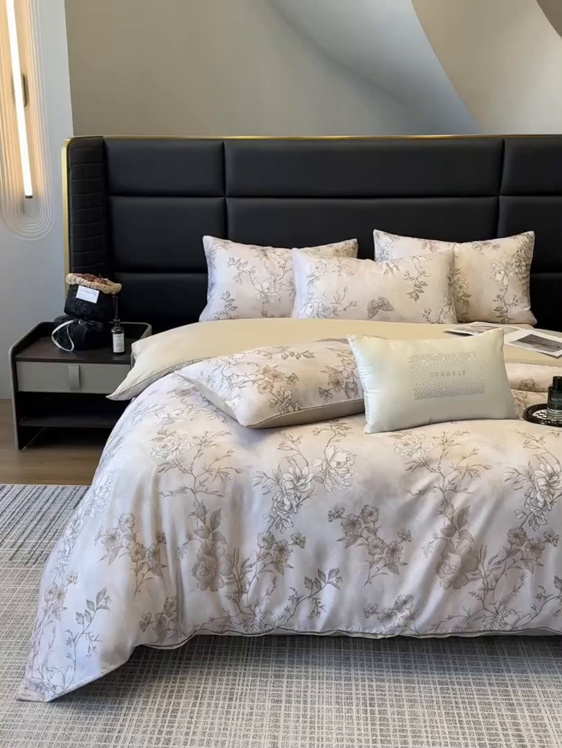 91家纺网 家纺一手货源 找家纺 绒棉世家 2025新款60贡缎数码印花长绒棉全棉四件套 秀花