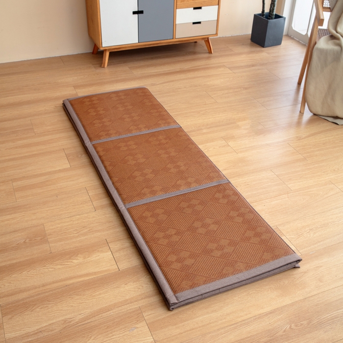 91家纺网 家纺一手货源 找家纺 北辰 2025新款席子凉席拼接地垫可折叠床垫床边垫打地铺神器 罗马格调