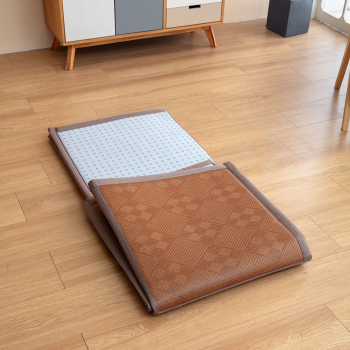 91家纺网 家纺一手货源 找家纺 北辰 2025新款席子凉席拼接地垫可折叠床垫床边垫打地铺神器 罗马格调