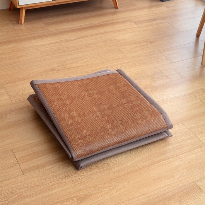 91家纺网 家纺一手货源 找家纺 北辰 2025新款席子凉席拼接地垫可折叠床垫床边垫打地铺神器 罗马格调