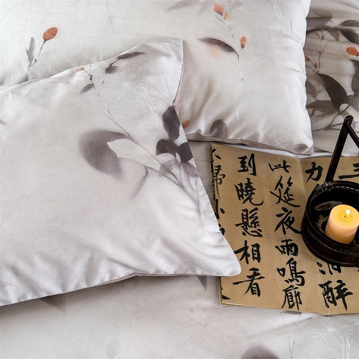 91家纺网 家纺一手货源 找家纺 绒棉世家 2025新款60贡缎数码印花长绒棉全棉四件套 沐颜