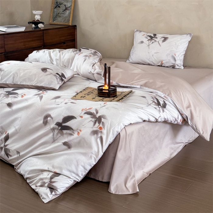 91家纺网 家纺一手货源 找家纺 绒棉世家 2025新款60贡缎数码印花长绒棉全棉四件套 沐颜