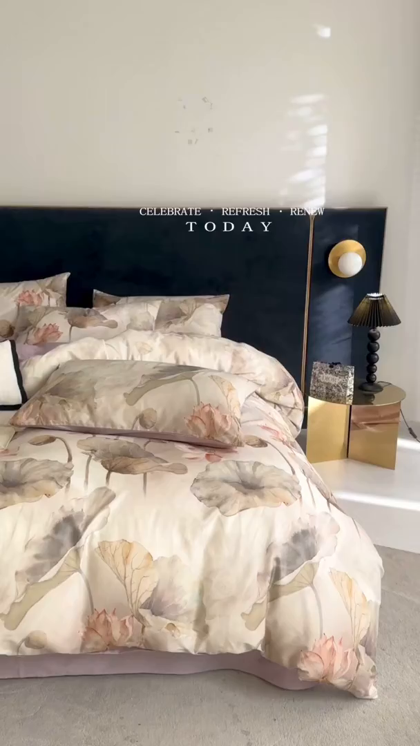 91家纺网 家纺一手货源 找家纺 绒棉世家 2025新款60贡缎数码印花长绒棉全棉四件套 且听风铃