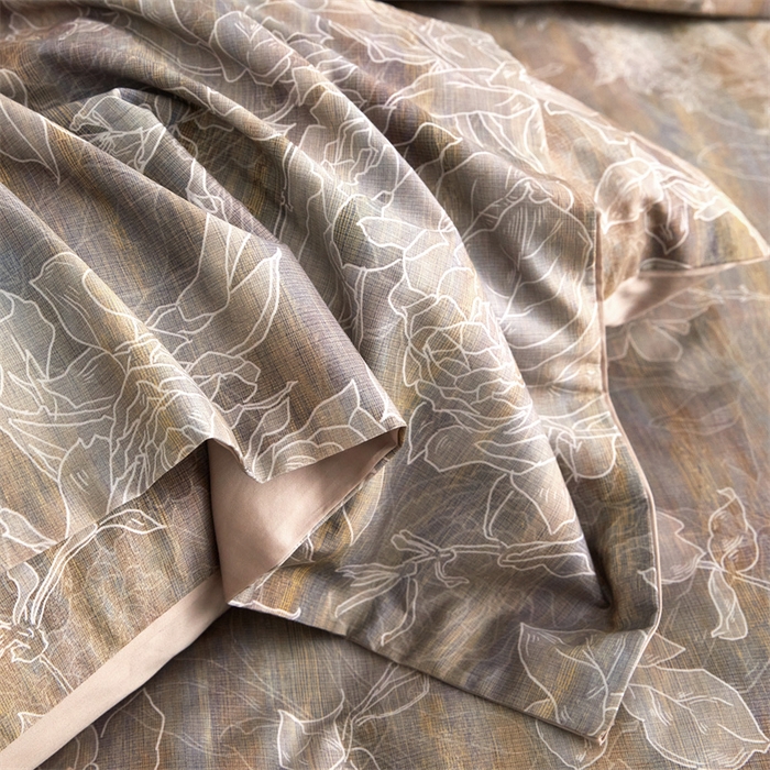 91家纺网 家纺一手货源 找家纺 绒棉世家 2025新款60贡缎数码印花长绒棉全棉四件套 远黛灰