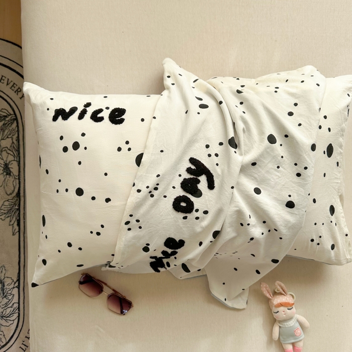 91家纺网 家纺一手货源 找家纺 （总）百寐 2025年学生季宿舍枕套毛巾绣非纯棉枕芯保护防尘套48*74cm