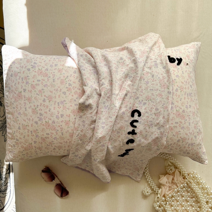 91家纺网 家纺一手货源 找家纺 （总）百寐 2025年学生季宿舍枕套毛巾绣非纯棉枕芯保护防尘套48*74cm