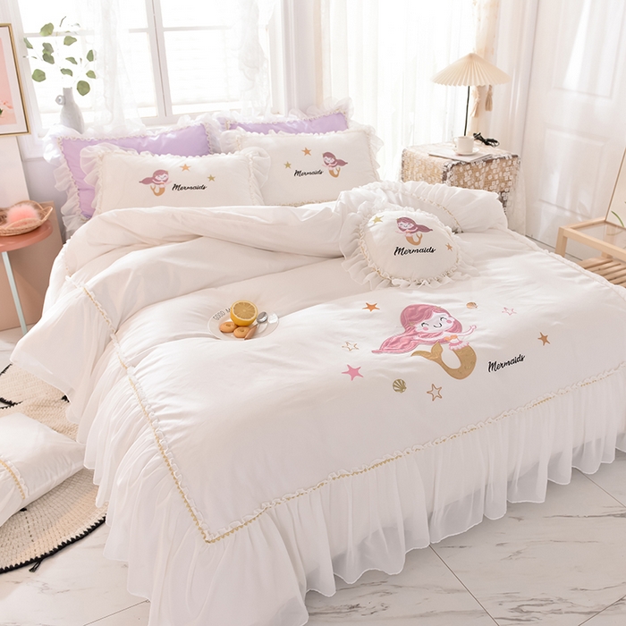 91家纺网 家纺一手货源 找家纺 花香四季家纺 2025新款13376纯棉贴布刺绣雪纺纱四件套-人鱼小姐  人鱼小姐白