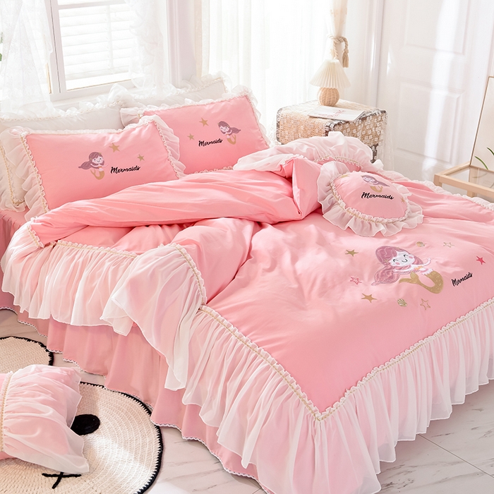 91家纺网 家纺一手货源 找家纺 花香四季家纺 2025新款13376纯棉贴布刺绣雪纺纱四件套-人鱼小姐  人鱼小姐粉