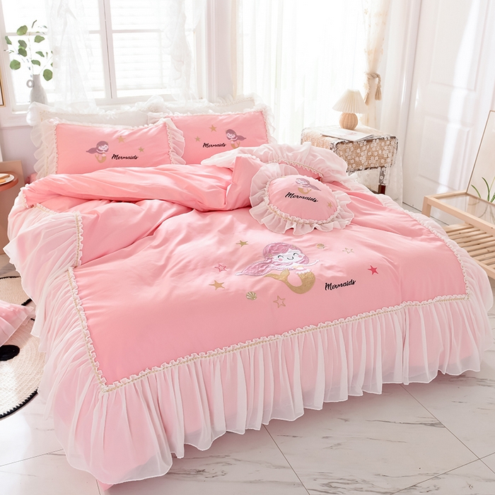 91家纺网 家纺一手货源 找家纺 花香四季家纺 2025新款13376纯棉贴布刺绣雪纺纱四件套-人鱼小姐  人鱼小姐粉