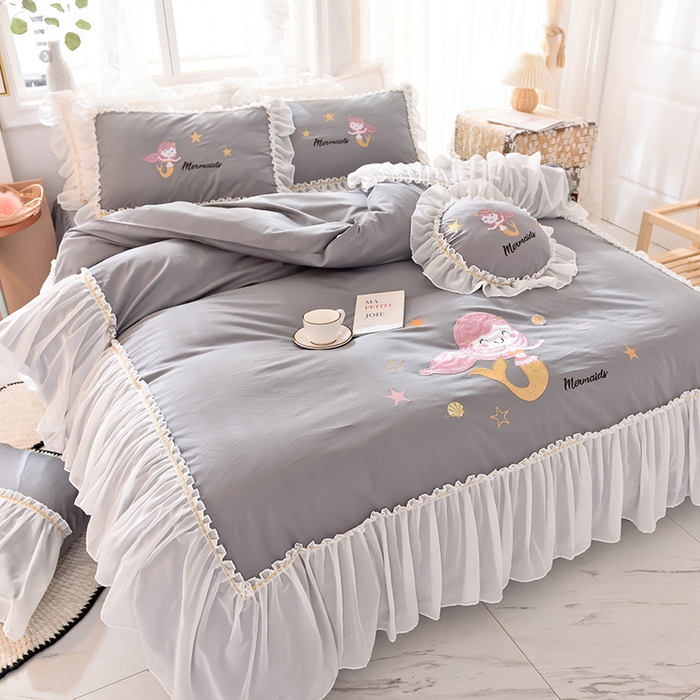 91家纺网 家纺一手货源 找家纺 花香四季家纺 2025新款13376纯棉贴布刺绣雪纺纱四件套-人鱼小姐  人鱼小姐灰