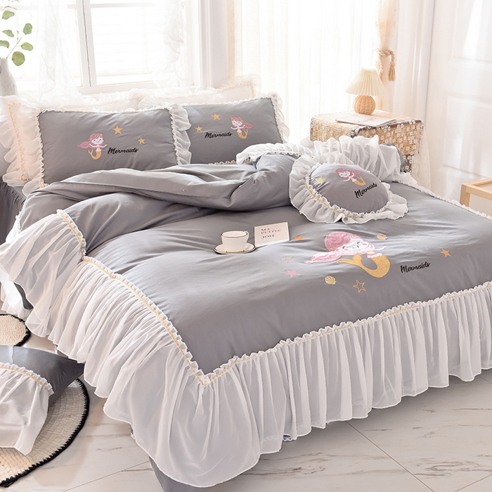 91家纺网 家纺一手货源 找家纺 花香四季家纺 2025新款13376纯棉贴布刺绣雪纺纱四件套-人鱼小姐  人鱼小姐灰