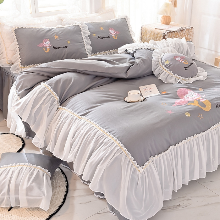 91家纺网 家纺一手货源 找家纺 花香四季家纺 2025新款13376纯棉贴布刺绣雪纺纱四件套-人鱼小姐  人鱼小姐灰