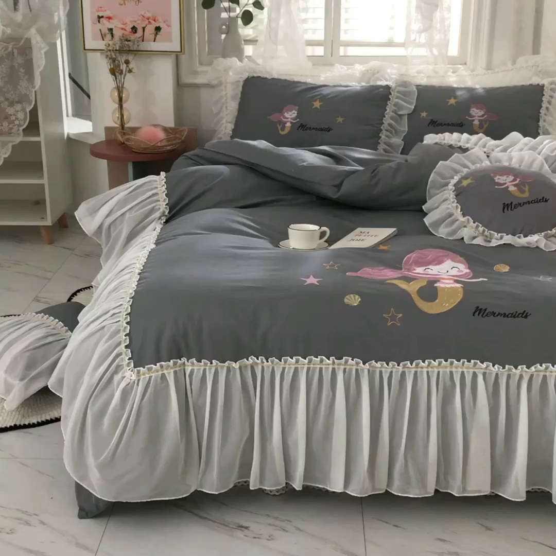 91家纺网 家纺一手货源 找家纺 花香四季家纺 2025新款13376纯棉贴布刺绣雪纺纱四件套-人鱼小姐  人鱼小姐灰