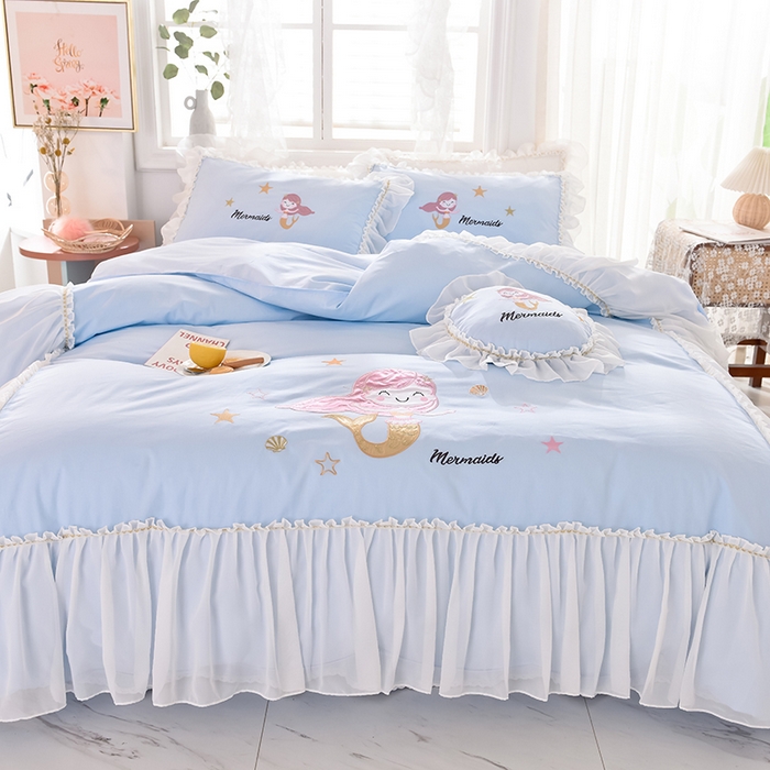 91家纺网 家纺一手货源 找家纺 花香四季家纺 2025新款13376纯棉贴布刺绣雪纺纱四件套-人鱼小姐  人鱼小姐蓝