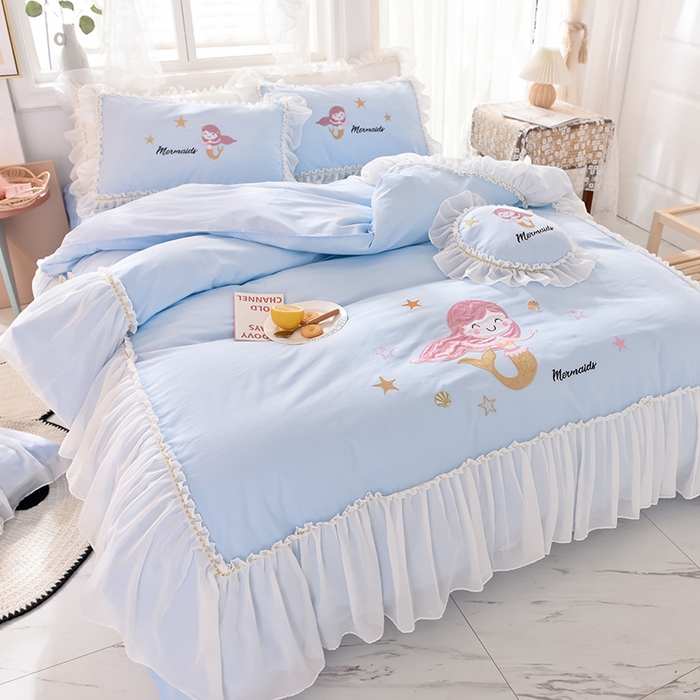 91家纺网 家纺一手货源 找家纺 花香四季家纺 2025新款13376纯棉贴布刺绣雪纺纱四件套-人鱼小姐  人鱼小姐蓝