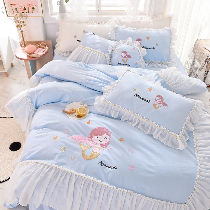 91家纺网 家纺一手货源 找家纺 花香四季家纺 2025新款13376纯棉贴布刺绣雪纺纱四件套-人鱼小姐  人鱼小姐蓝