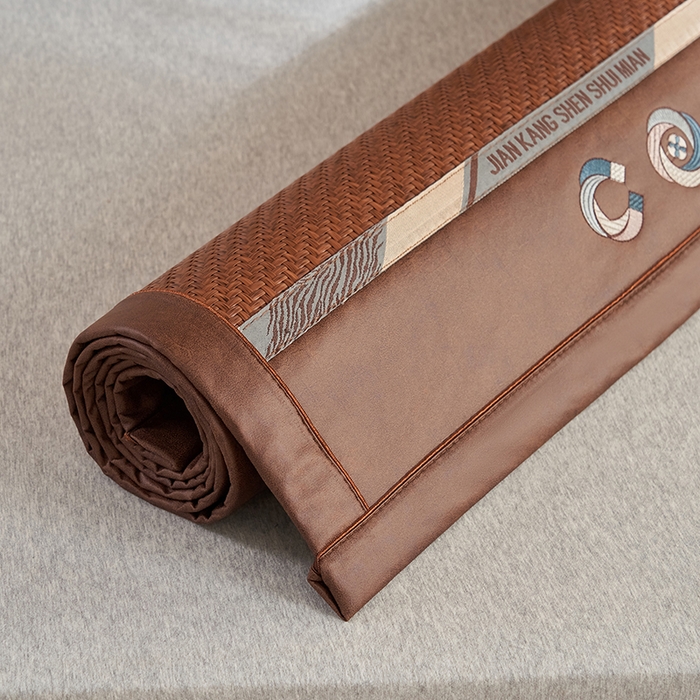 91家纺网 家纺一手货源 找家纺 鑫琪莱家纺 2025新款学生PE凉感藤席 典雅贡藤-咖