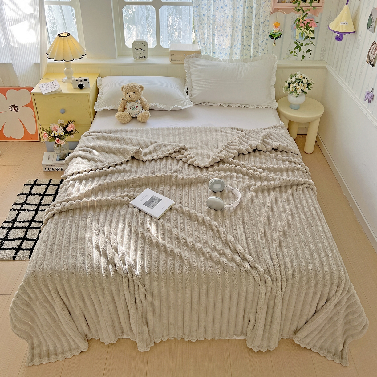 91家纺网 家纺一手货源 找家纺 （总）耀悦家纺 2025新款高克重双面兔兔绒毛毯-柔梦系列一件代发外贸