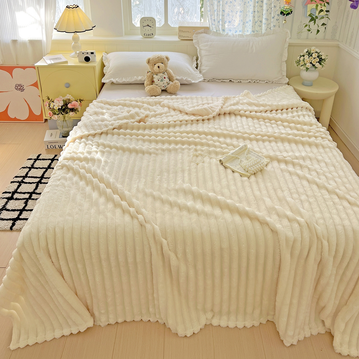 91家纺网 家纺一手货源 找家纺 （总）耀悦家纺 2025新款高克重双面兔兔绒毛毯-柔梦系列一件代发外贸