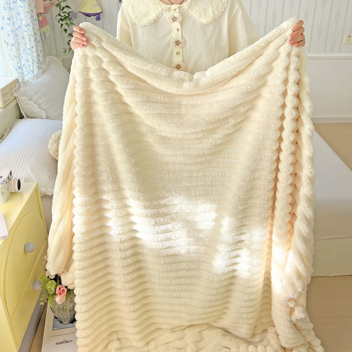 91家纺网 家纺一手货源 找家纺 （总）耀悦家纺 2025新款高克重双面兔兔绒毛毯-柔梦系列一件代发外贸