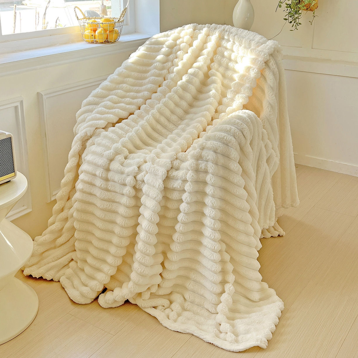 91家纺网 家纺一手货源 找家纺 （总）耀悦家纺 2025新款高克重双面兔兔绒毛毯-柔梦系列一件代发外贸