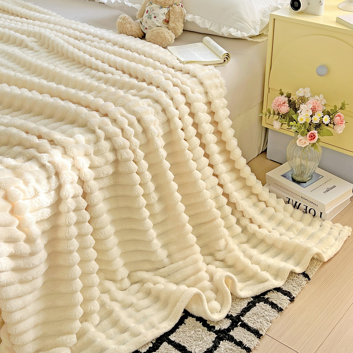 91家纺网 家纺一手货源 找家纺 （总）耀悦家纺 2025新款高克重双面兔兔绒毛毯-柔梦系列一件代发外贸