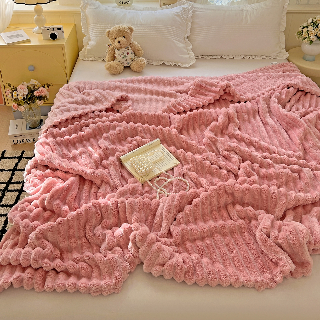 91家纺网 家纺一手货源 找家纺 耀悦家纺 2025新款高克重双面兔兔绒毛毯-柔梦系列一件代发外贸 柔梦-豆沙