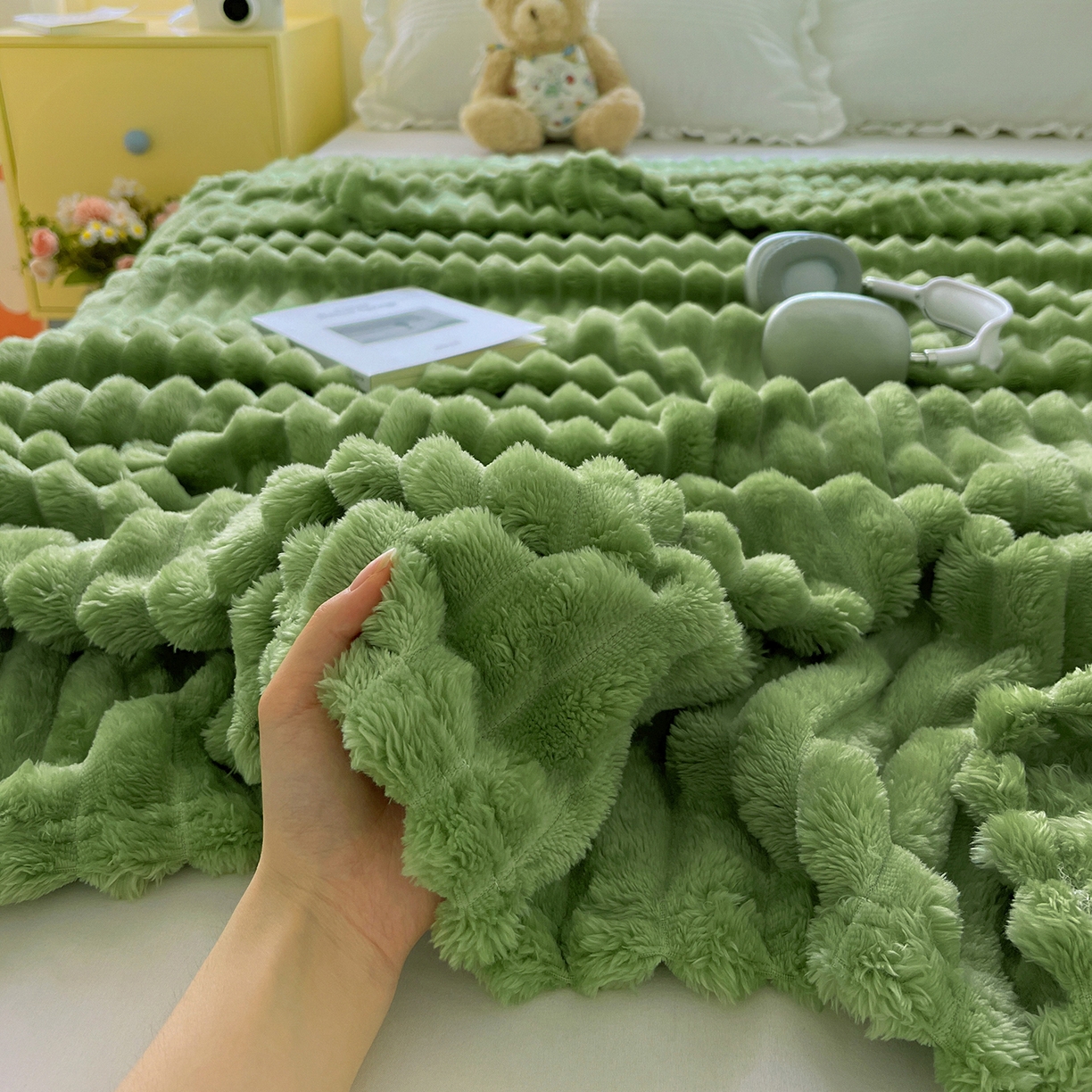 91家纺网 家纺一手货源 找家纺 耀悦家纺 2025新款高克重双面兔兔绒毛毯-柔梦系列一件代发外贸 柔梦-抹茶