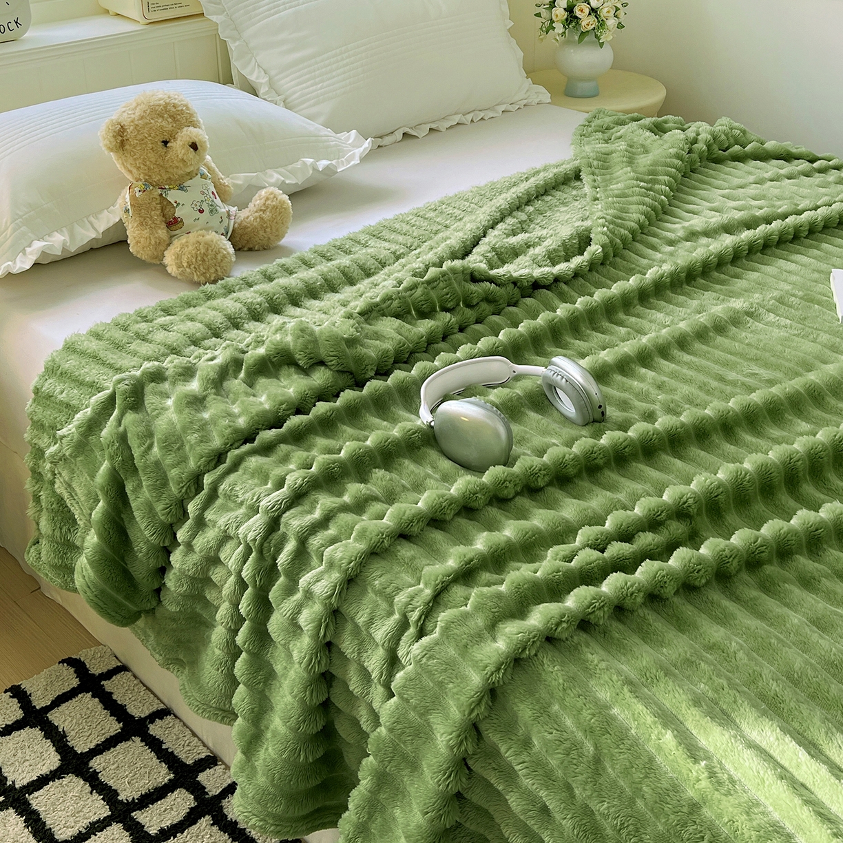 91家纺网 家纺一手货源 找家纺 耀悦家纺 2025新款高克重双面兔兔绒毛毯-柔梦系列一件代发外贸 柔梦-抹茶