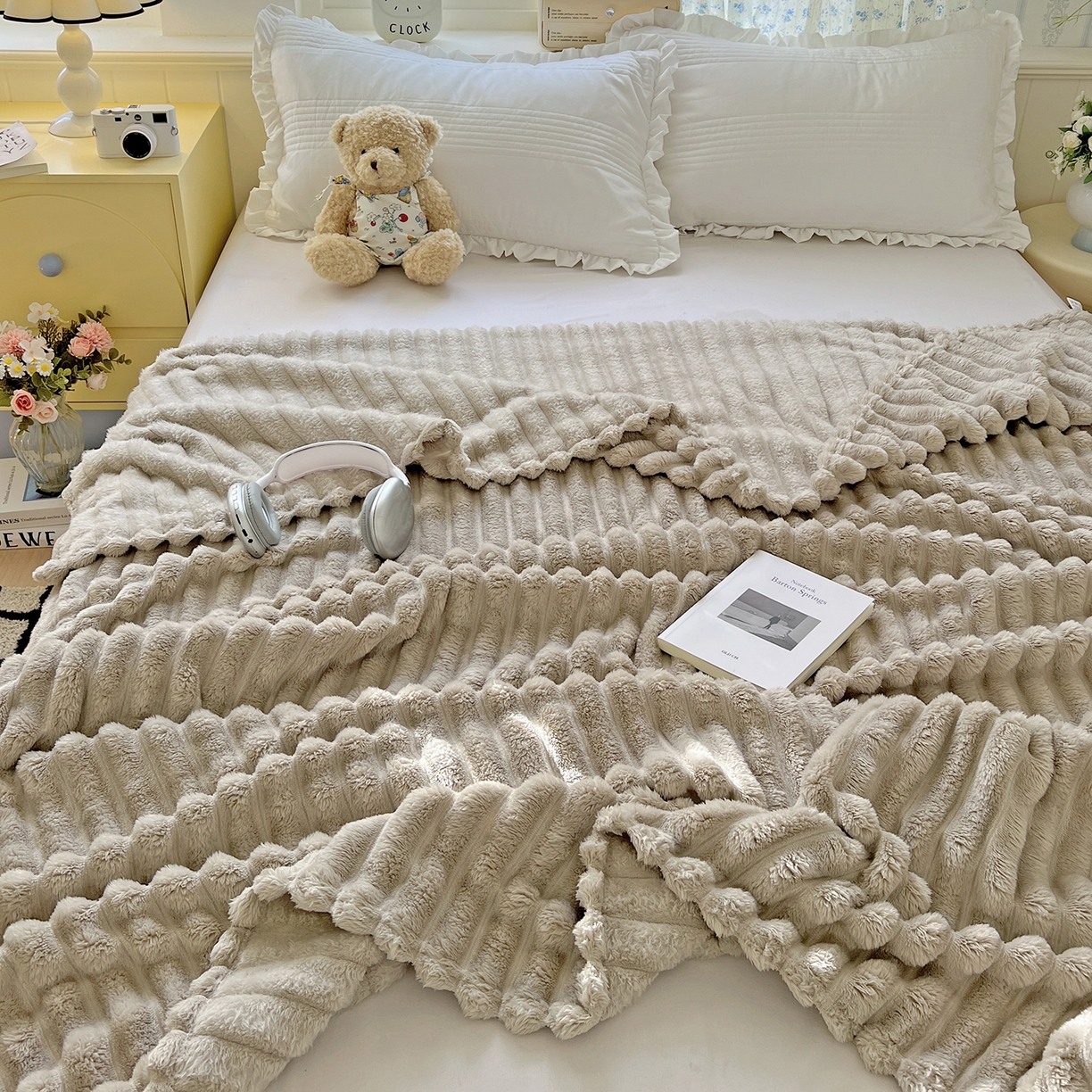 91家纺网 家纺一手货源 找家纺 耀悦家纺 2025新款高克重双面兔兔绒毛毯-柔梦系列一件代发外贸 柔梦-沙漠灰