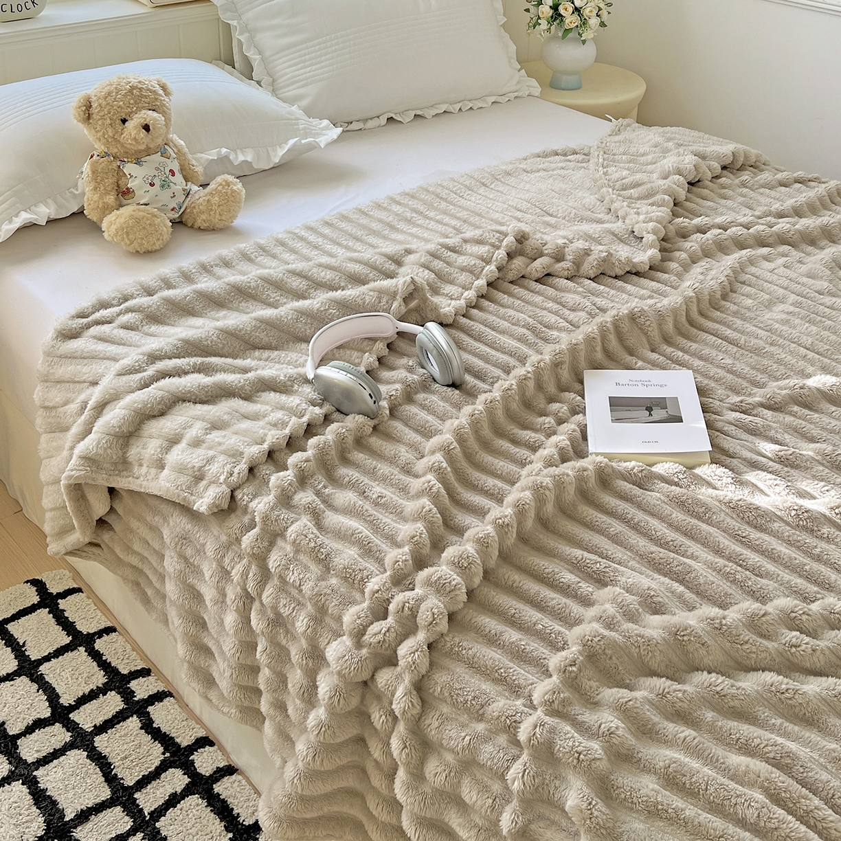 91家纺网 家纺一手货源 找家纺 耀悦家纺 2025新款高克重双面兔兔绒毛毯-柔梦系列一件代发外贸 柔梦-沙漠灰