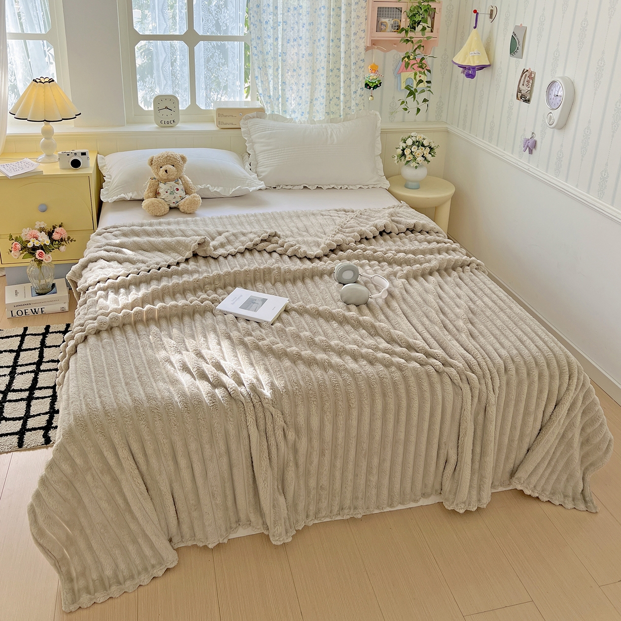 91家纺网 家纺一手货源 找家纺 耀悦家纺 2025新款高克重双面兔兔绒毛毯-柔梦系列一件代发外贸 柔梦-沙漠灰