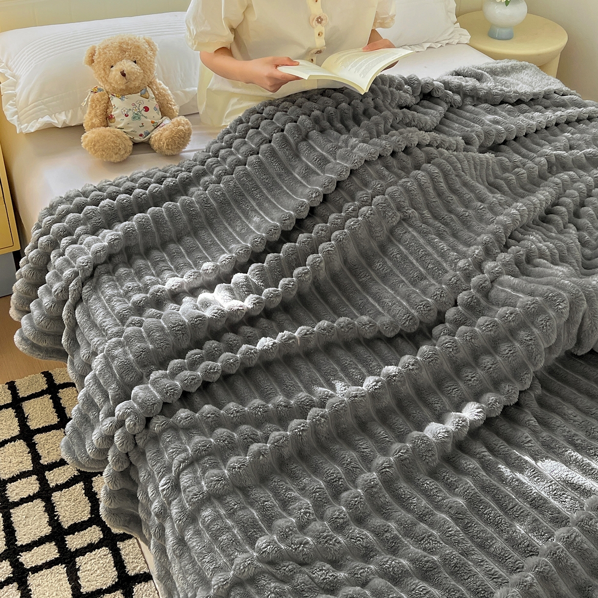 91家纺网 家纺一手货源 找家纺 耀悦家纺 2025新款高克重双面兔兔绒毛毯-柔梦系列一件代发外贸 柔梦-星空灰