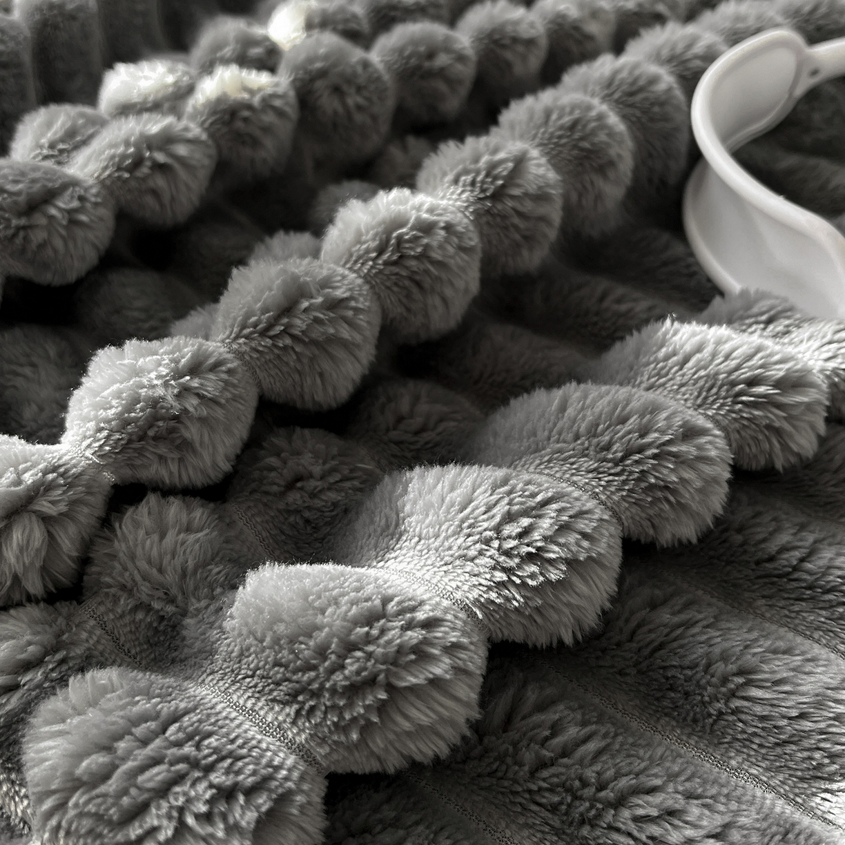 91家纺网 家纺一手货源 找家纺 耀悦家纺 2025新款高克重双面兔兔绒毛毯-柔梦系列一件代发外贸 柔梦-星空灰