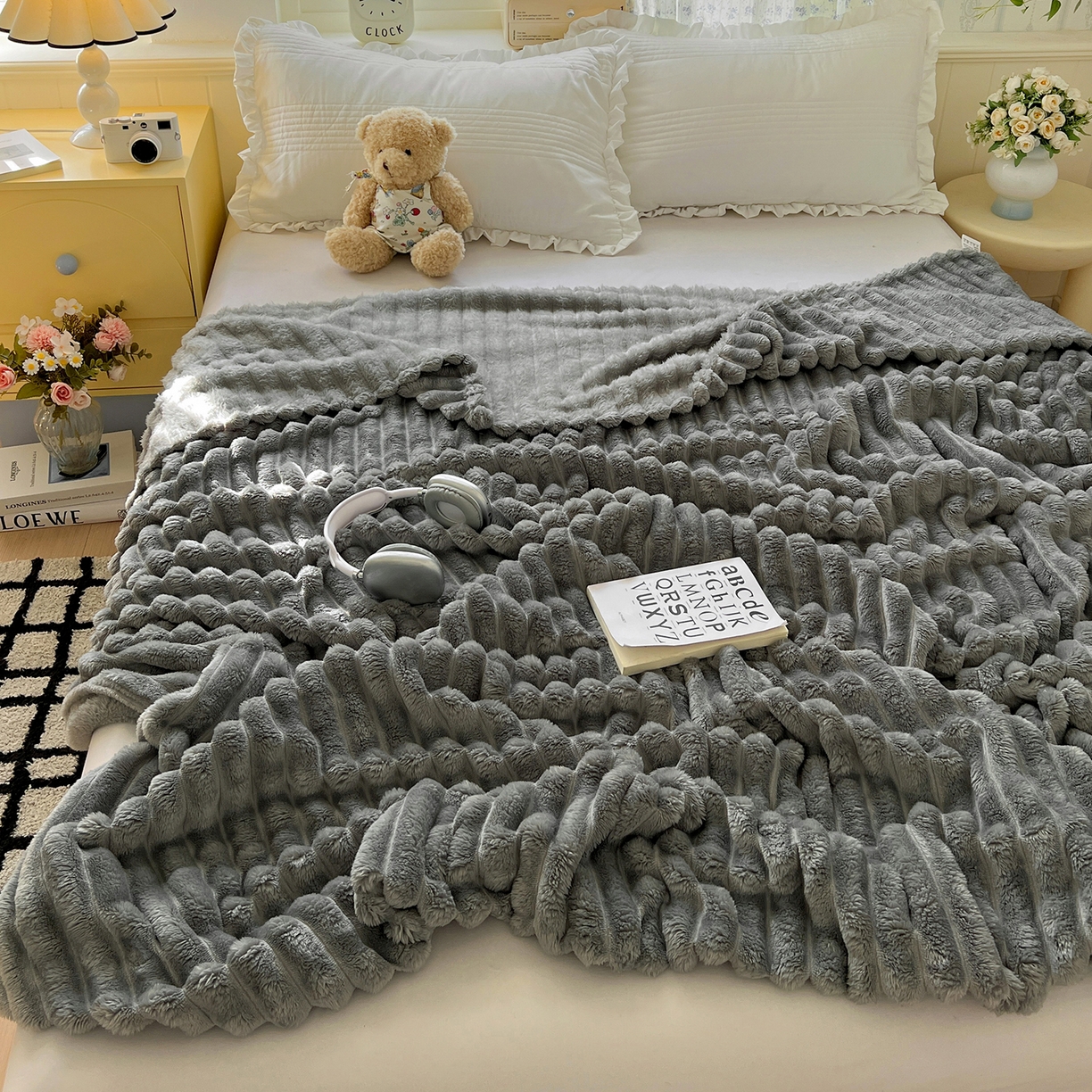 91家纺网 家纺一手货源 找家纺 耀悦家纺 2025新款高克重双面兔兔绒毛毯-柔梦系列一件代发外贸 柔梦-星空灰