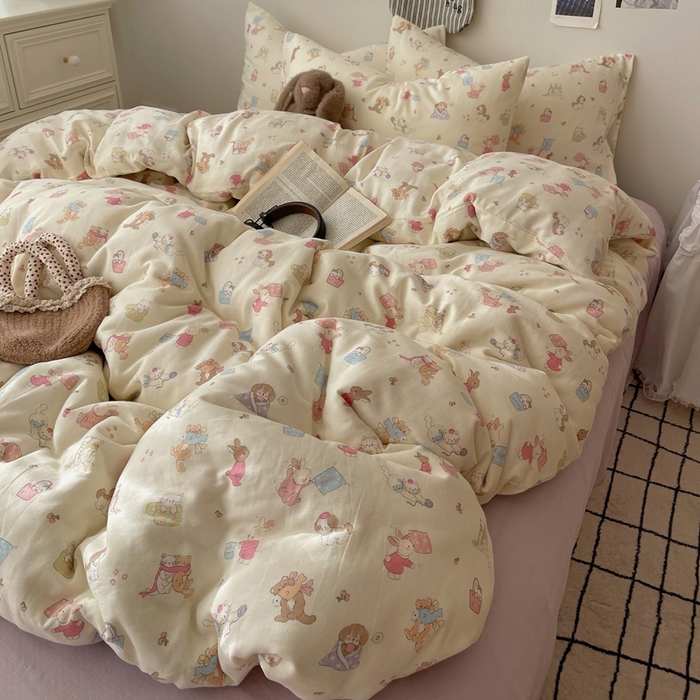 91家纺网 家纺一手货源 找家纺 六巷胡同 2025新款INS卡通A类全棉纯棉双层纱四件套学生季三件套 双层纱-贪玩动物园