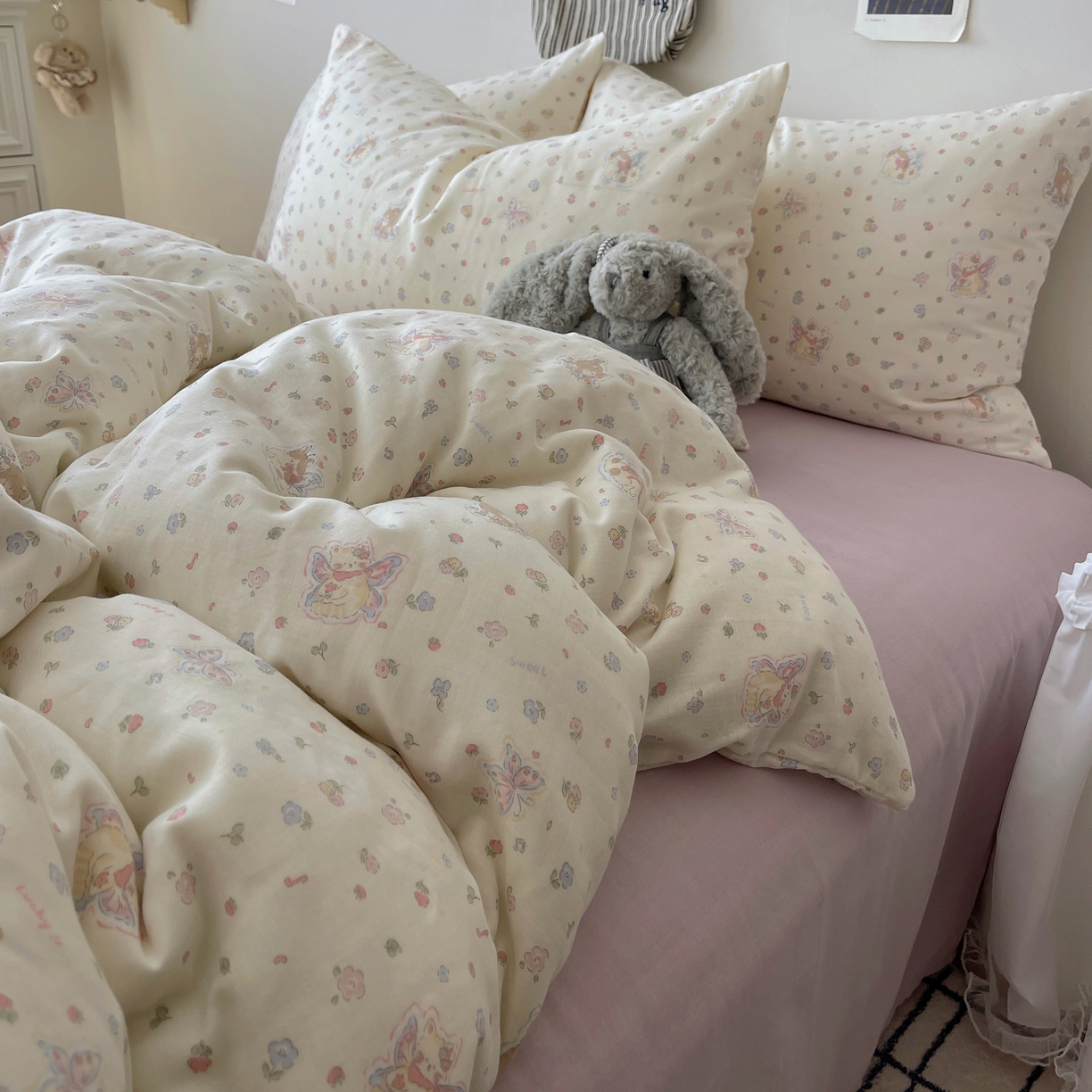 六巷胡同 2025新款INS卡通A类全棉纯棉双层纱四件套学生季三件套 双层纱-野花彩蝶喵