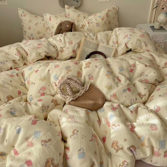 91家纺网 家纺一手货源 找家纺 六巷胡同 2025新款INS卡通A类全棉纯棉双层纱四件套学生季三件套 双层纱-贪玩动物园