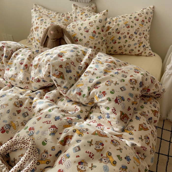 91家纺网 家纺一手货源 找家纺 六巷胡同 2025新款INS卡通A类全棉纯棉双层纱四件套学生季三件套 双层纱-布布旅行团